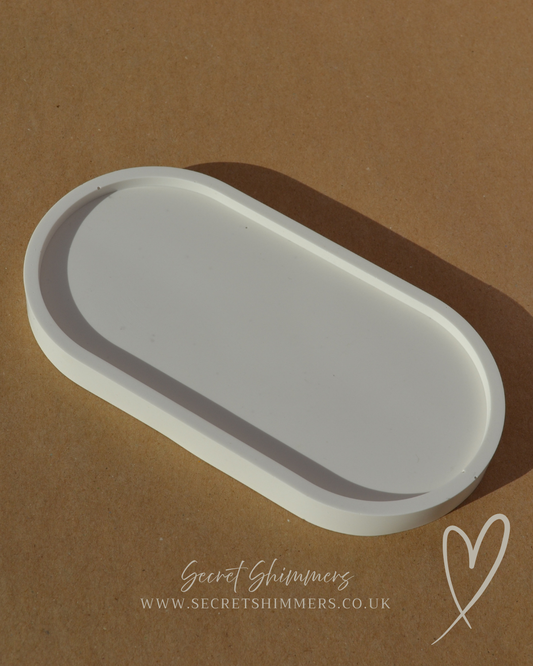 The Classic Oval Tray