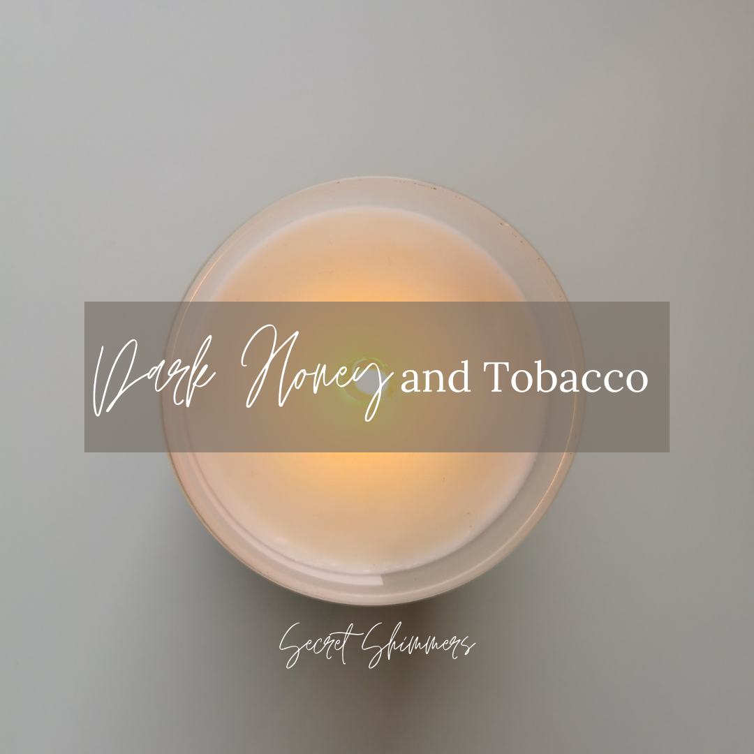 Dark Honey & Tobacco Scented Candle