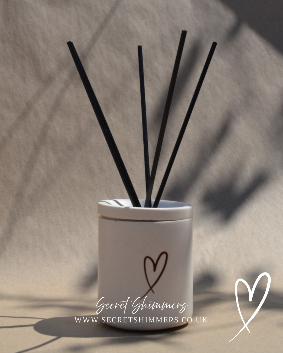 The Candle and Reed Diffuser Bottle Holder